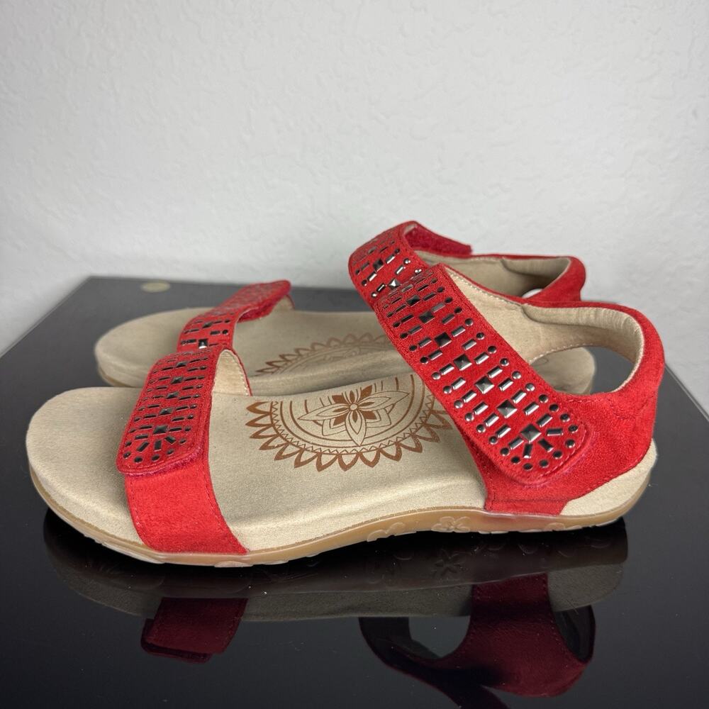 Aetrex Maria Red Studded Sandals Women Size 8.5 Comfort Arch Adjustable Straps